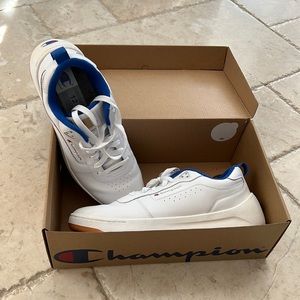 Champion Super Court Classic Sneaks! White with blue interior trim. Size 12